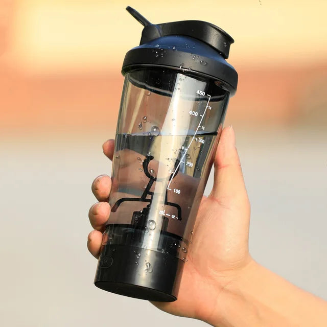 A black blender water bottle sold by 100 Spartans