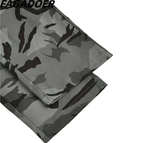 Grey camouflage joggers sold by 100 Spartans